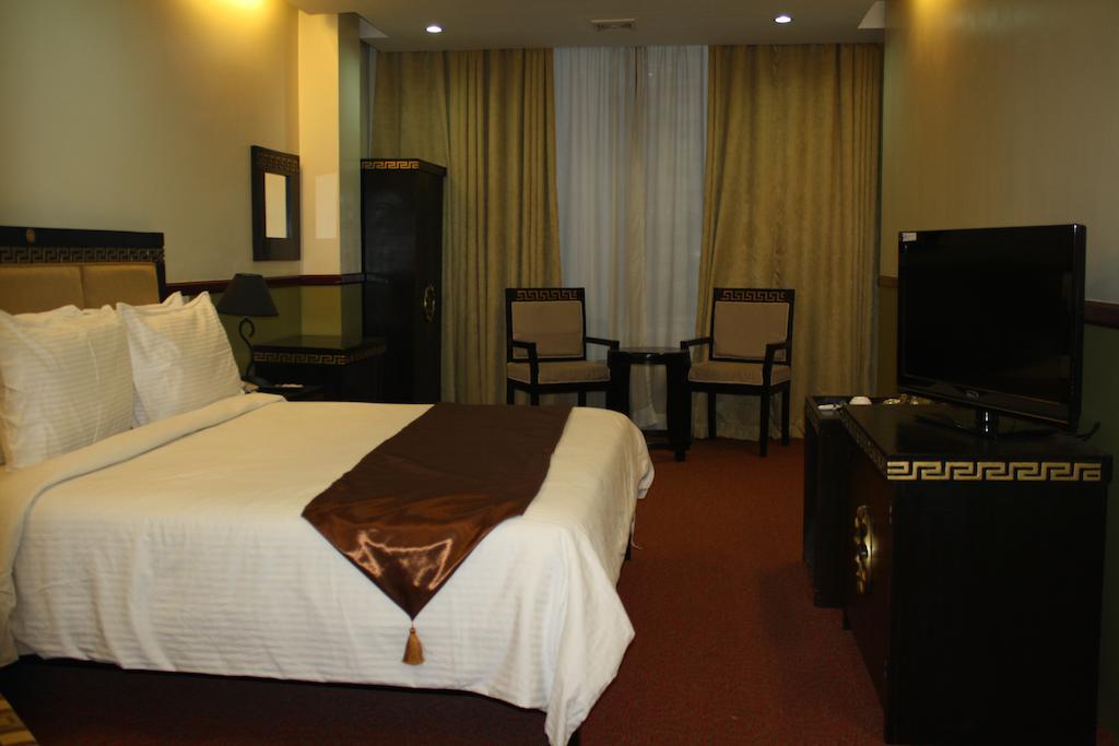 Manila Crown Palace Hotel Phòng bức ảnh