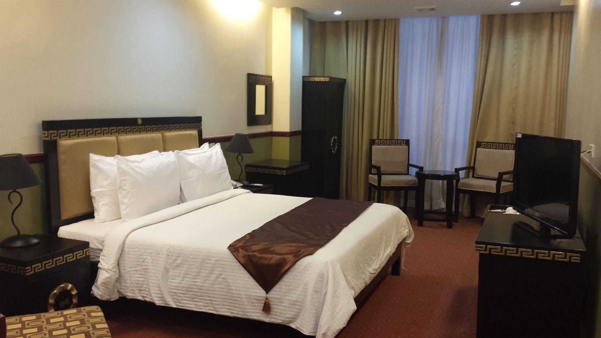 Manila Crown Palace Hotel Ngoại thất bức ảnh