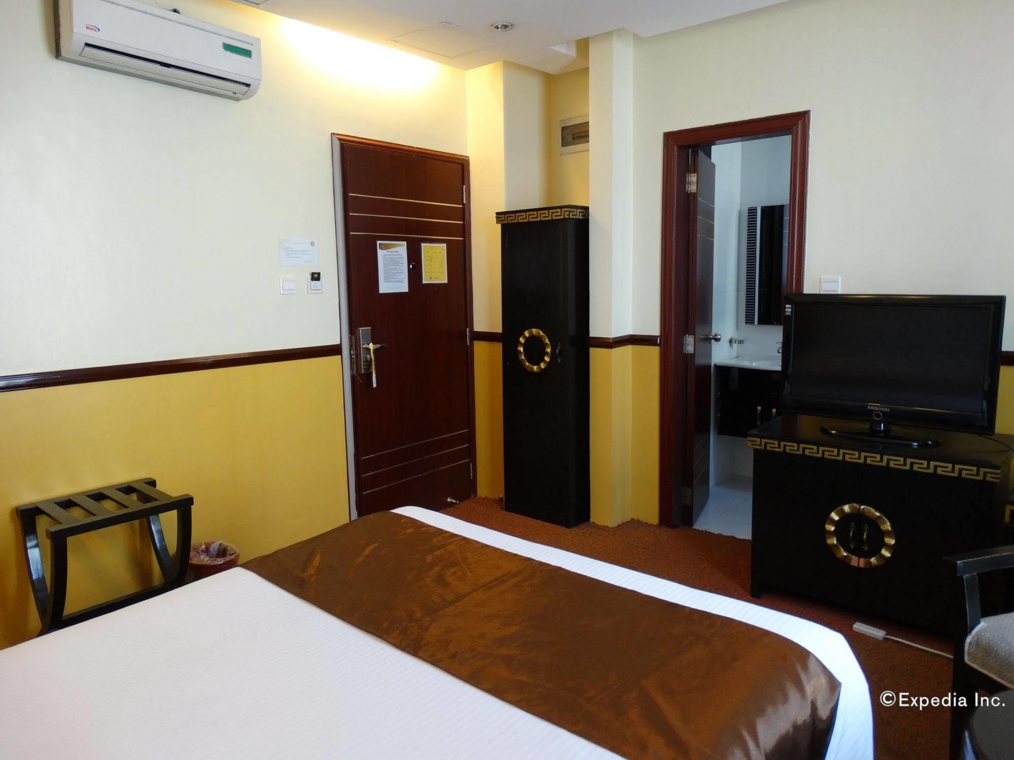 Manila Crown Palace Hotel Ngoại thất bức ảnh
